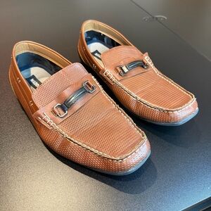 Steve Madden Brown Leather Loafers with Polished Finish